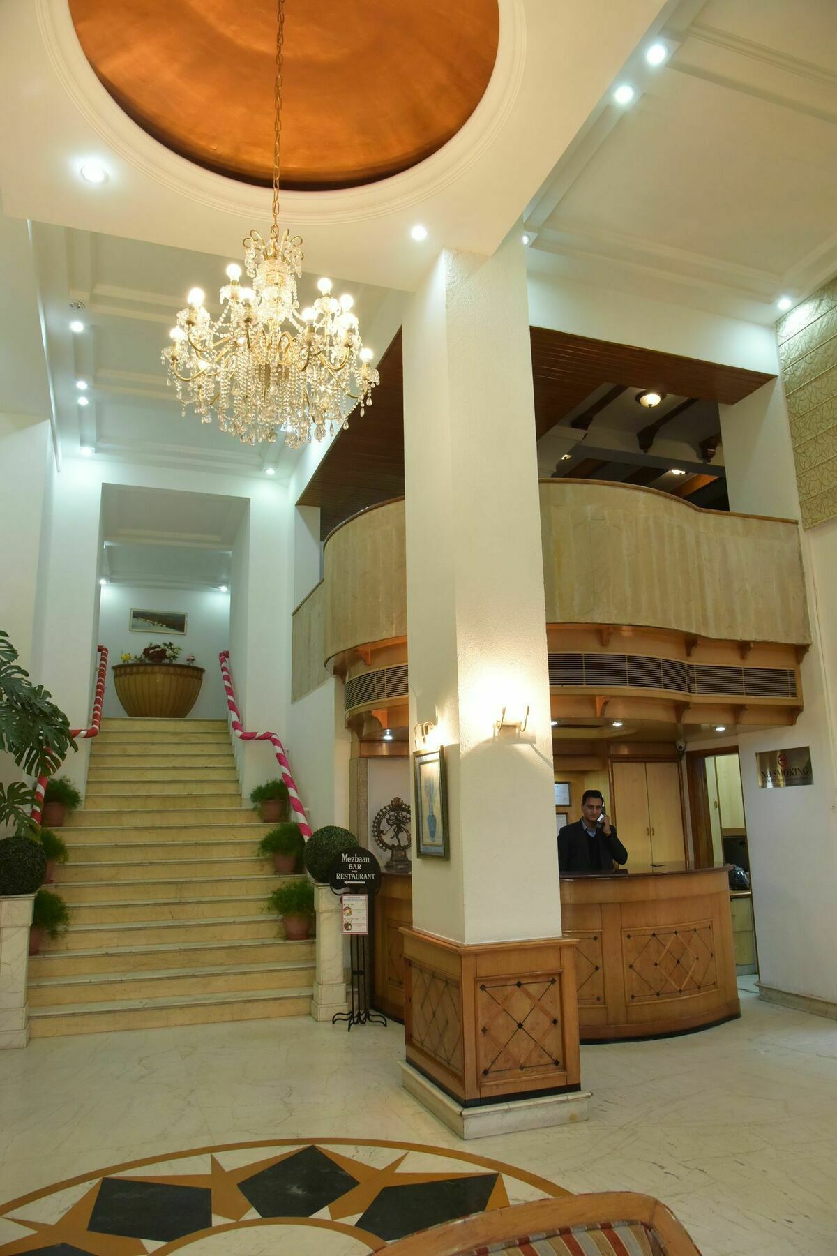Hotel Baljees Regency Shimla Luaran gambar